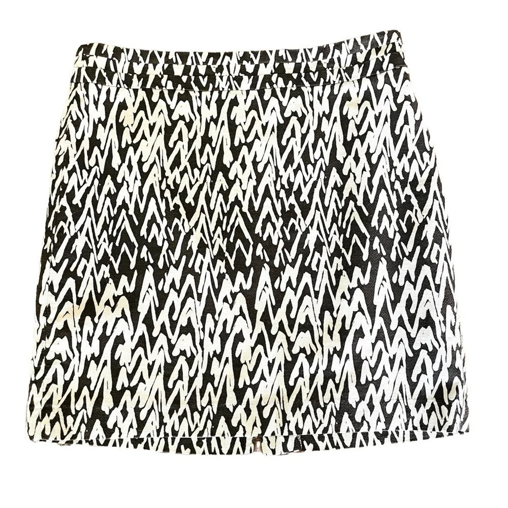 LOFT women’s textured contemporary abstract pencil skirt SZ 10 black white